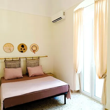 Port View Апартаменты *