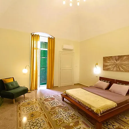Port View Apartment *