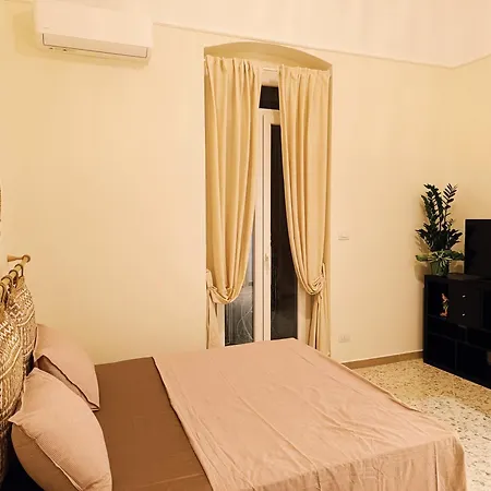 Port View Apartment