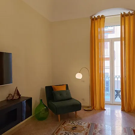 Port View Apartment *